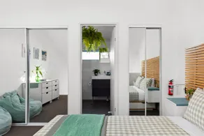 The Green Room in Newtown - Image 4