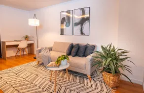 Modern apartment in Milan, Excellent location - Image 2