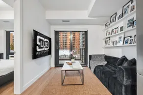 Rosetta Avenue • 2BD W/ DT Views - Image 2