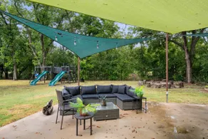 2 Kings • Fire Pit • 8 PPL • 75m Stadium • 24m RBR - Image 3