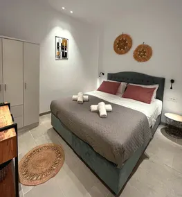 Cycladic Cocoon - Mykonos Town Apartment - - Image 2