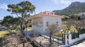 Xeno Bayview Apartment Salamina - Image 2