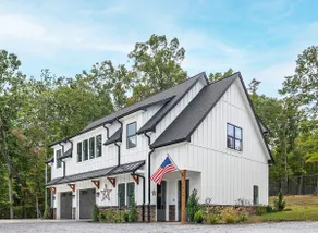 The Retreat at Candlers Mountain, Liberty/LYH 1 mi - Image 2
