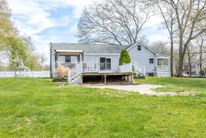 Charlestown Friend/Family Oasis - Image 3
