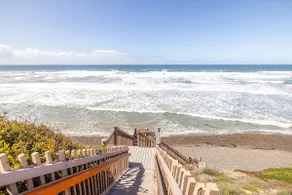 Seabluffe - Direct Beach Access - Image 3