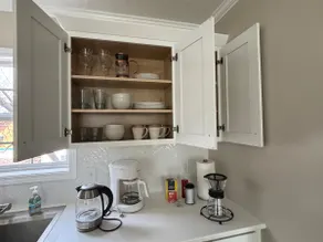 Alden Square Guest House - Image 4