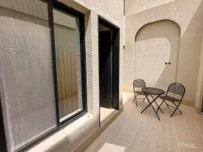 A1 - A very large modern studio with an outdoor patio - Image 4
