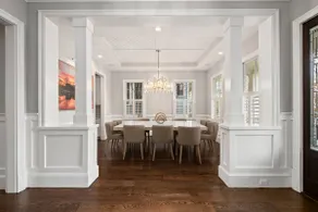 Clarendon House - with 8 BR, 6 BA - Image 5