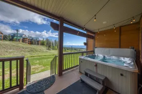 Timberstone Ski-In/Ski-Out Retreat with Hot Tub - Image 4