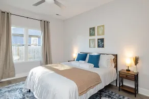 The Briar ~ Sleek 3BR Near DT w/Outdoor Area - Image 3
