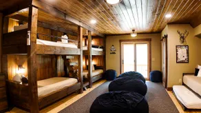 Huge decks, Hot Tub, Fire Pit & Dog Friendly - Image 4