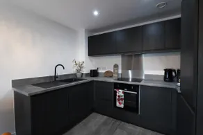 Penthouse Stunning Views, Free Parking - Image 2