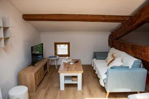 The Refuge under the rooftops – Air-conditioned & comfortable - Image 4