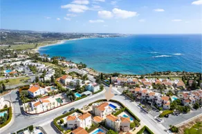 Cielo Luxury Villa by Nomads - Walk to Coral Bay - Image 2