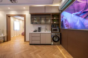 [3] Self Check-In Apartment W/Private parking - Image 2
