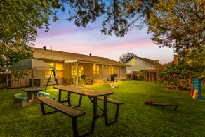 Modern Austin Home | 2 Kings+4BR+DT+Games+BBQ+Yard - Image 3
