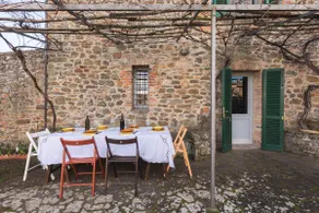 Casa Lauretta with garden by Tuscannest - Image 4