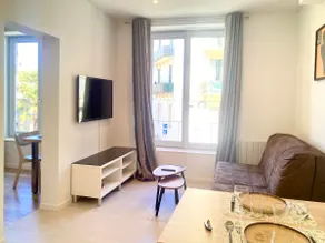 *Le Marcel* Nice renovated two-room apartment 50 m from the Ancient Theater - Image 2