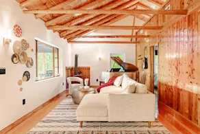 Gorgeous cabin on Blue Ridge - Image 4