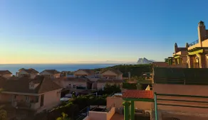 Alcaifornia Apartment: Unique Ocean Views - Image 5