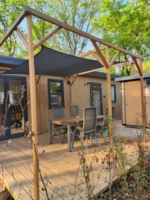 Fully equipped chill forest cabin - Image 3