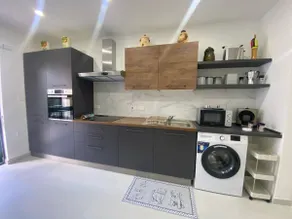New 3 Bed Apt Communial Pool - Image 5