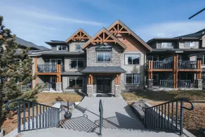 Spacious 2BR+2BTH Retreat: pets/hot tub/near Banff - Image 5