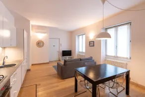Comfort and privacy, in a very central location - Image 2