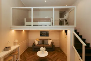 De Vivo Realty - Alba apartment - Image 2