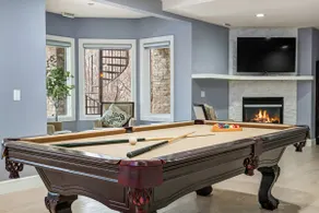 The Royal Ravine Luxury Retreat with Hot Tub & Sauna - Image 4