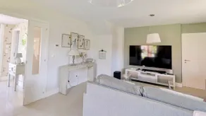 House with private pool and garden in Santiago - Image 5