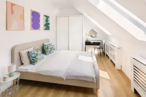 Spacious Apartment with Bathtub in center of Modra - Image 3