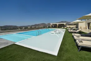 Elira Luxury Villa - With Private Pool - Image 2