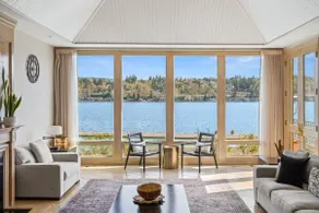 Stunning Waterfront Mansion with Pool and Hottub - Image 2