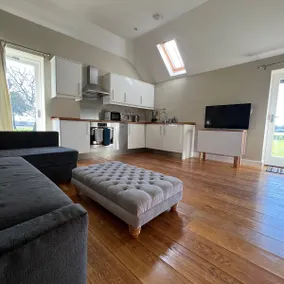 1 bed apartment, farm based, great views (APT2) - Image 4