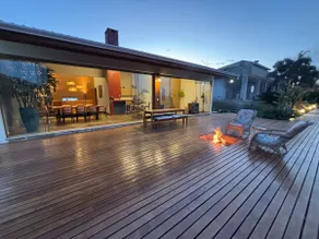 Romantic house with infinity pool - surreal view - Image 5