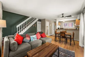 Downtown Creekside Retreat - Image 3