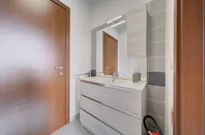 SGHouse appartamento con parcheggio gratuito - Image 5