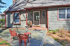 Waterfront Retreat w/pier & pool near Chestertown - Image 4
