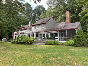 A Waterfront Oasis with pier and pool Chestertown - Image 4