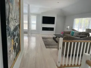 Beautiful spacious Cape Cod house with a large and private yard near beaches - Image 5