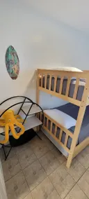 Steps to Beach & Bites: Catalina Island Retreat! - Image 5