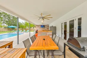A Star is Born - Villa - Image 5