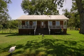 Guadalupe River Getaway - Image 2