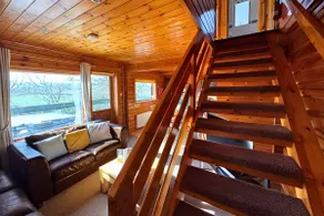 Spacious Tor View Lodge with Hot Tub in Devon - Image 5