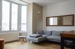 2-bedroom, Wi-Fi, Center, Station 500 m, Near Lille, Terrace - Image 2