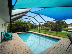 Venice Coastal Vibe - Serene Pool Home - Image 5