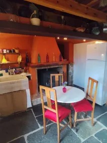 Sandra's Little House - Image 4