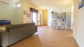 Lake-view apartment - Teresa Home - Image 5