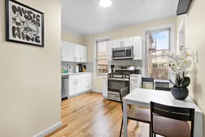 Music-Themed 2BR Apartment/few minWalk to PATH/NYC - Image 3